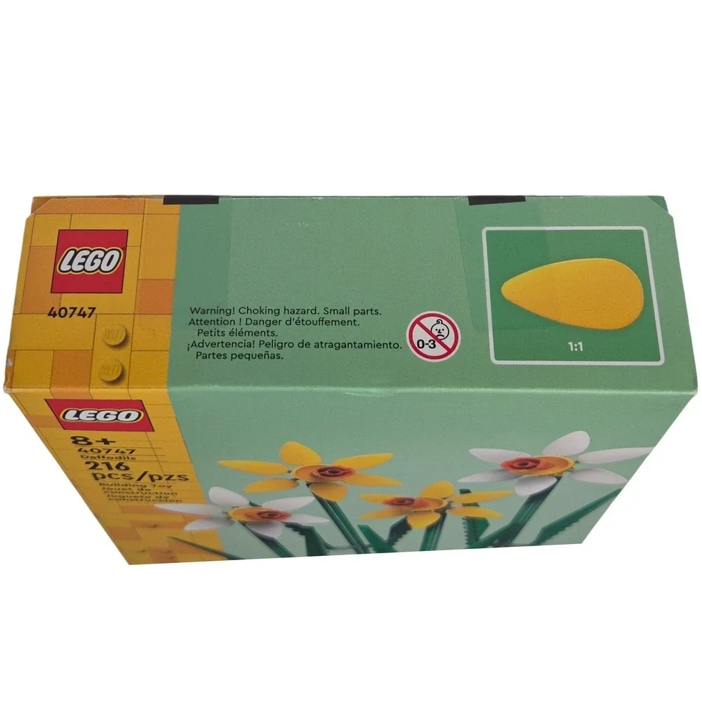 LEGO Daffodils 40747 Flower Building Set 216 PCS Botanical Floral Toy New Sealed